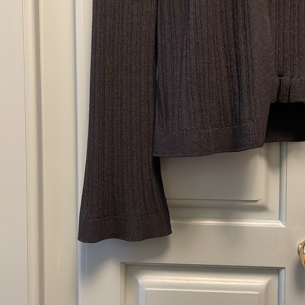 ABLE SET Tank & Cardigan - Picture 9 of 13